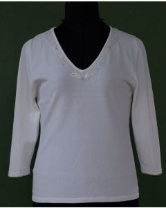 Hvid bluse fra Q-con i str. 36. Ubrugt